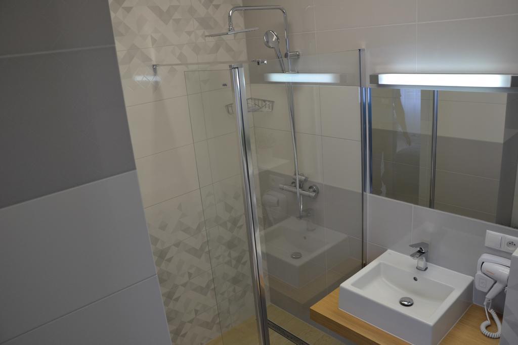 Apartamenty Krawiecka Zielona Góra Buitenkant foto
